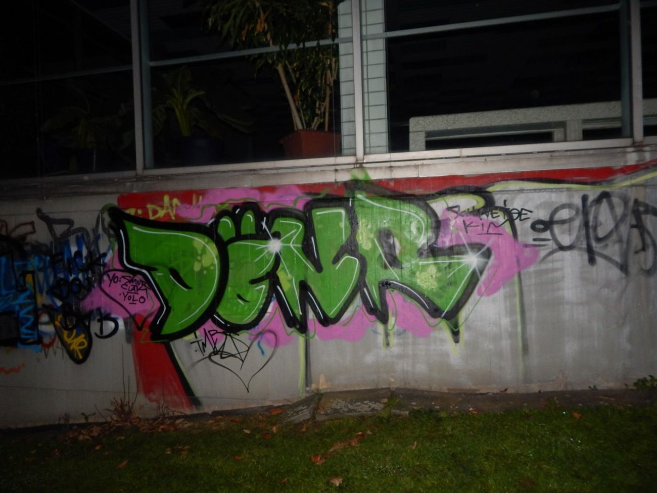 Photo #130812 by vandalismuss